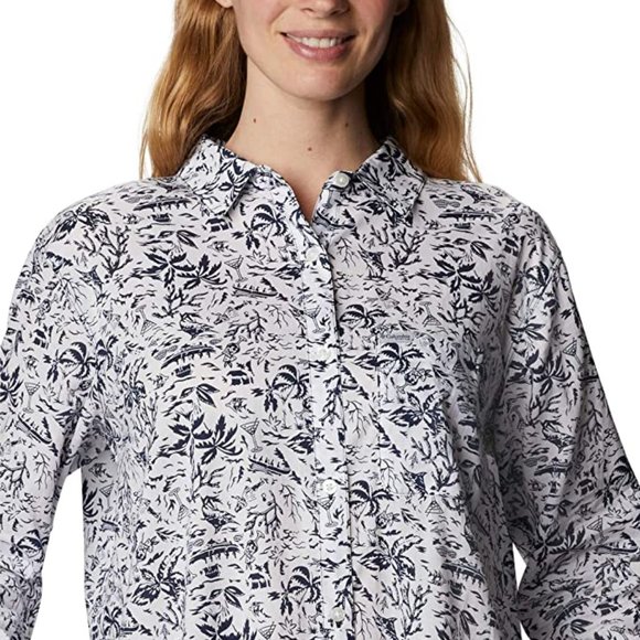 🆕Columbia Women's Slack Water Woven LS Shirt, MD-Collegiate Navy Kona Print,NWT - Picture 1 of 6